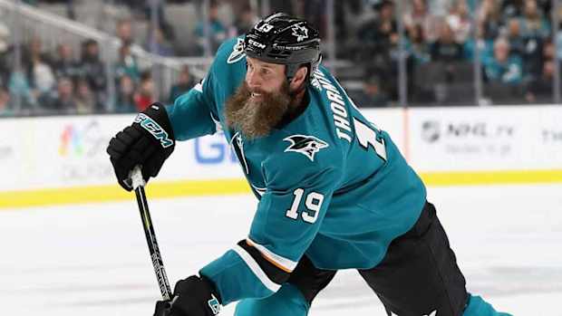 joe-thornton-beard-shave-sharks-1300.jpg